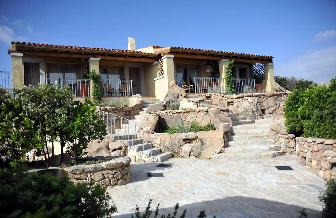 Hotel Li Finistreddi-1