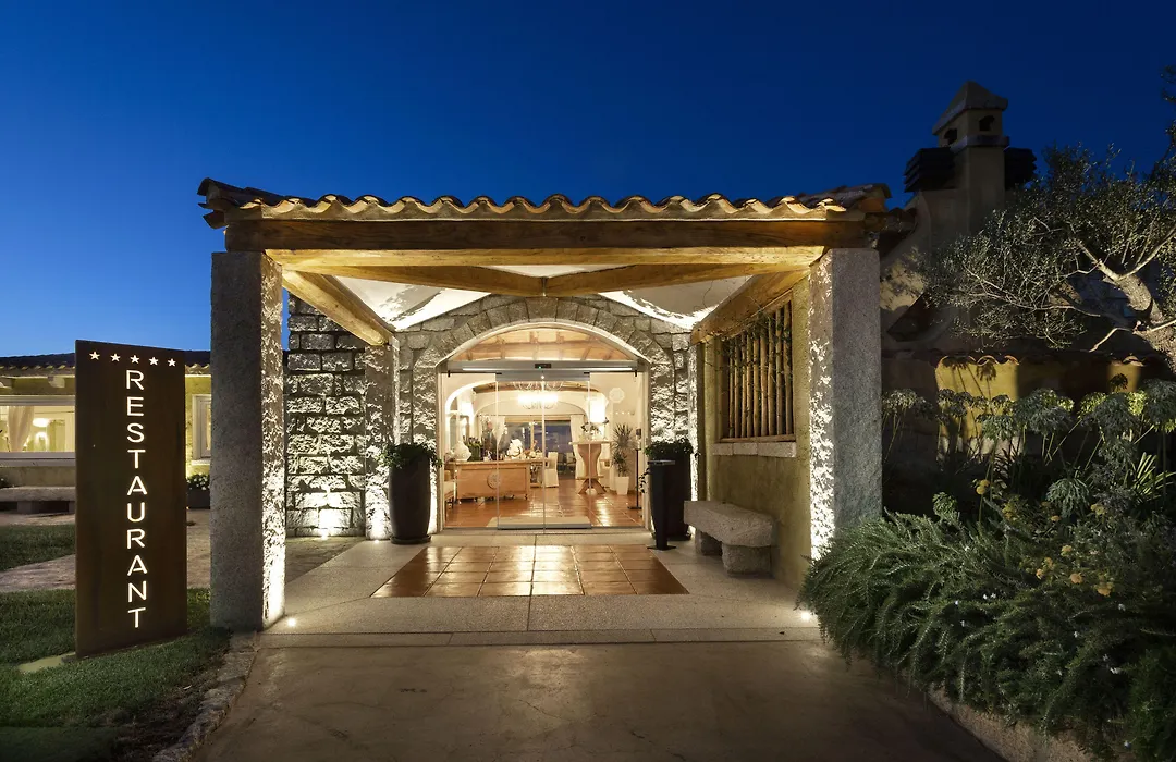 Hotel Li Finistreddi-1