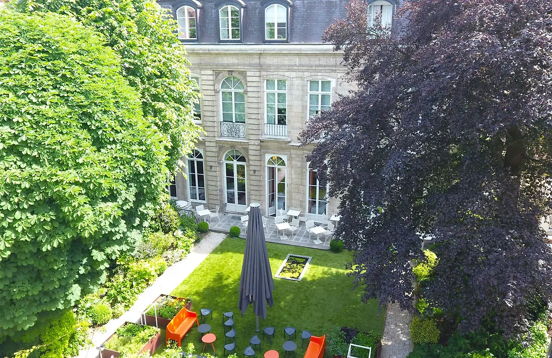 Clarance Hotel Lille-1