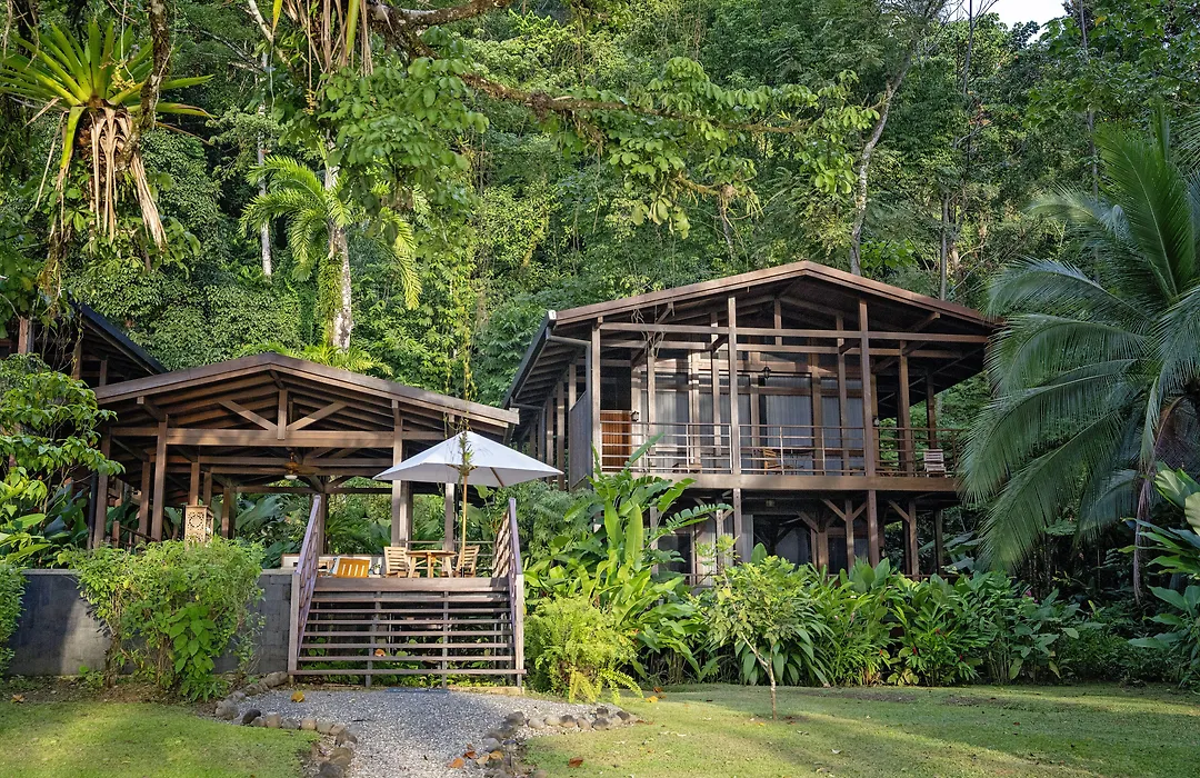 Playa Cativo Lodge-1