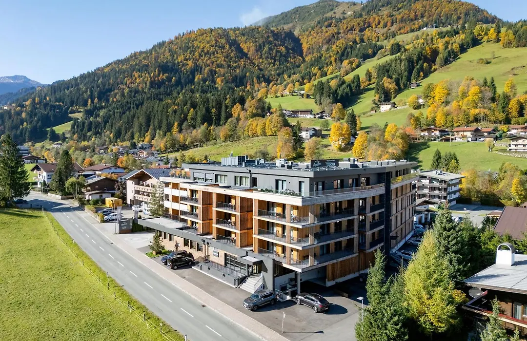 AlpenParks Hotel&Apartment Taxacher-1