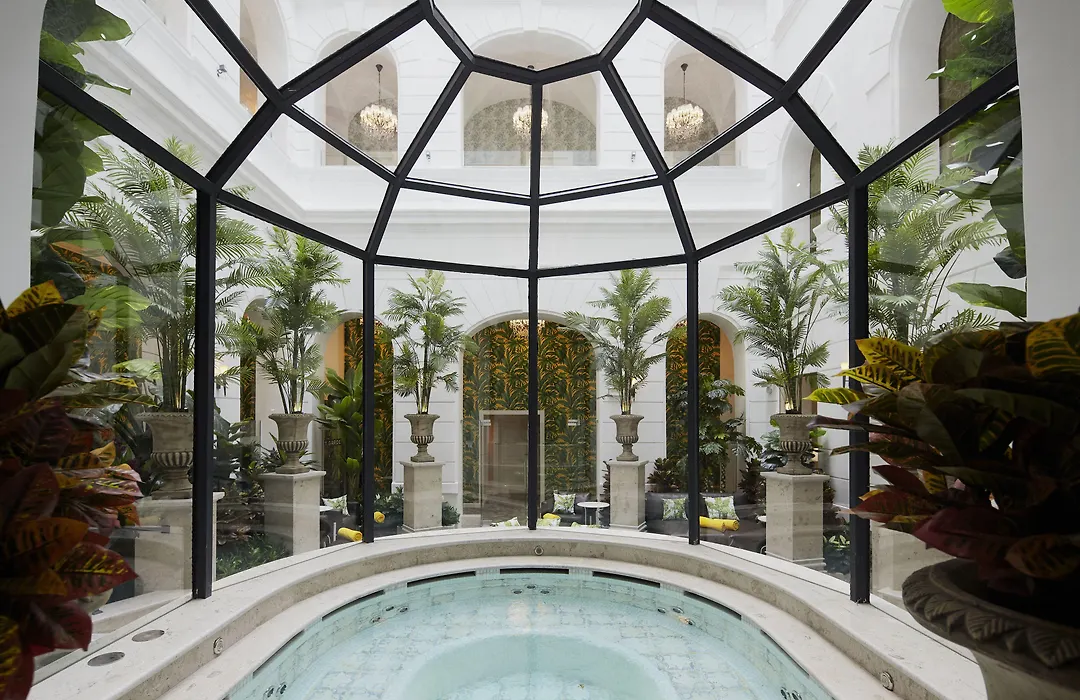 Mystery Hotel Budapest, Preferred Hotels & Resorts-1