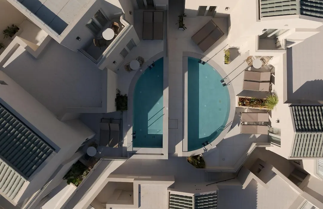 Galaxy Suites Boutique Resort (Adults Only)-1