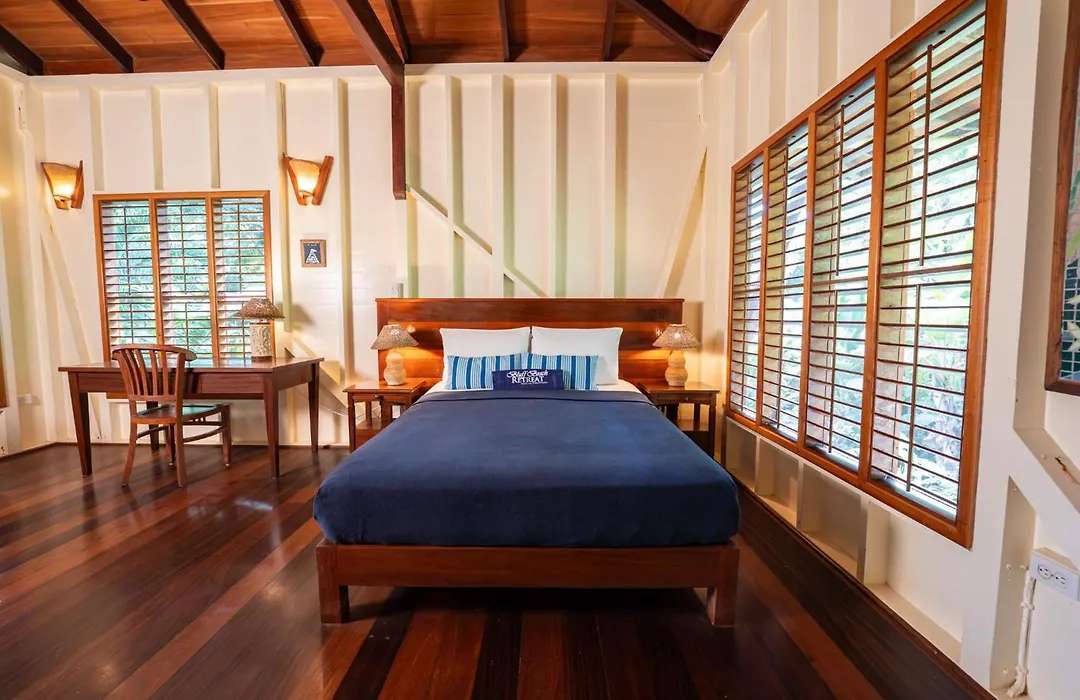 Bluff Beach Retreat-1
