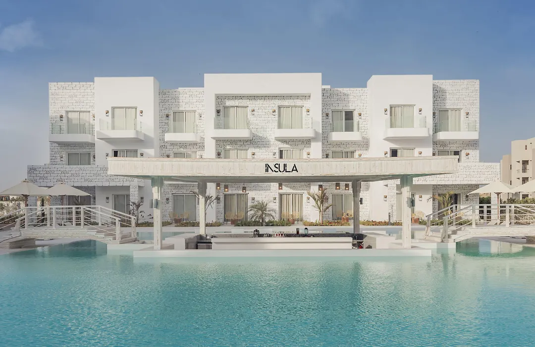 Tanoak Resort-1