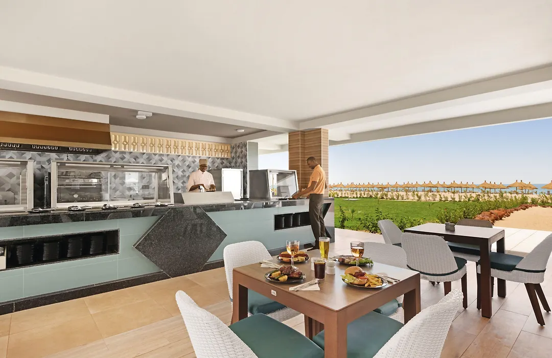 Hotel Riu Baobab-1