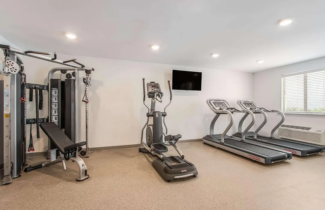Woodspring Suites Doral Miami Airport-1