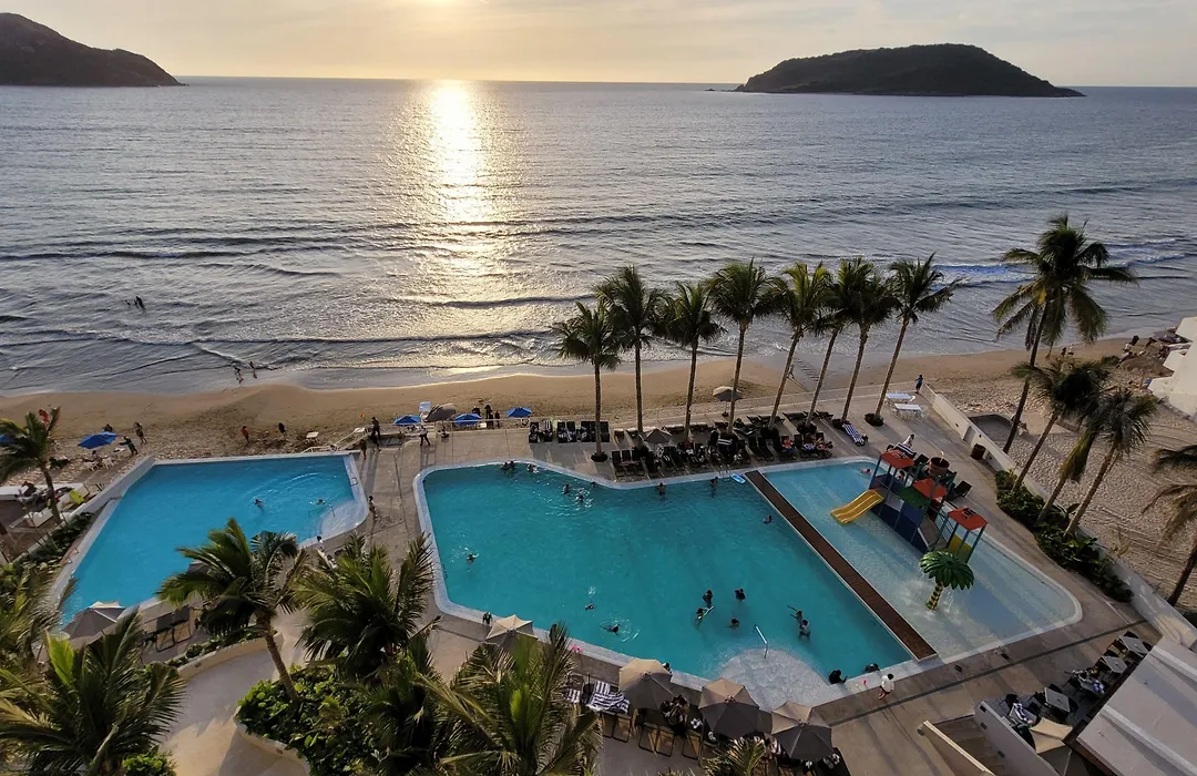 Viaggio Resort Mazatlan-1