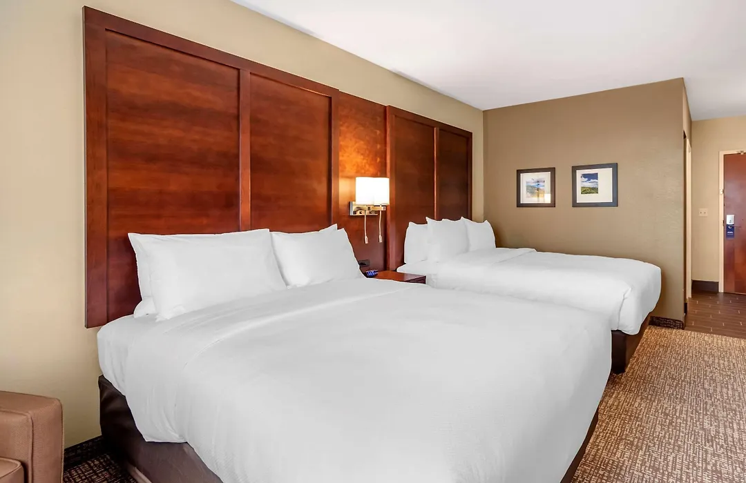 Comfort Inn & Suites Winchester-1