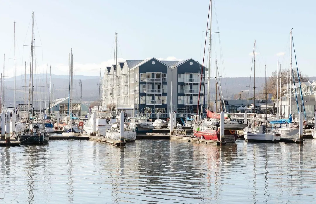 Peppers Seaport Launceston-1