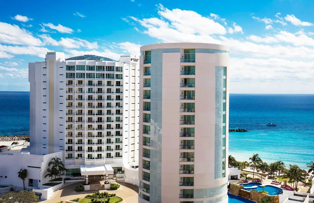 Altitude At Krystal Grand Cancun-1