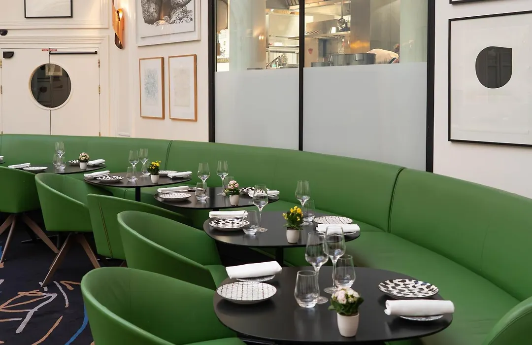 Hôtel Vernet Champs Elysées Paris-1