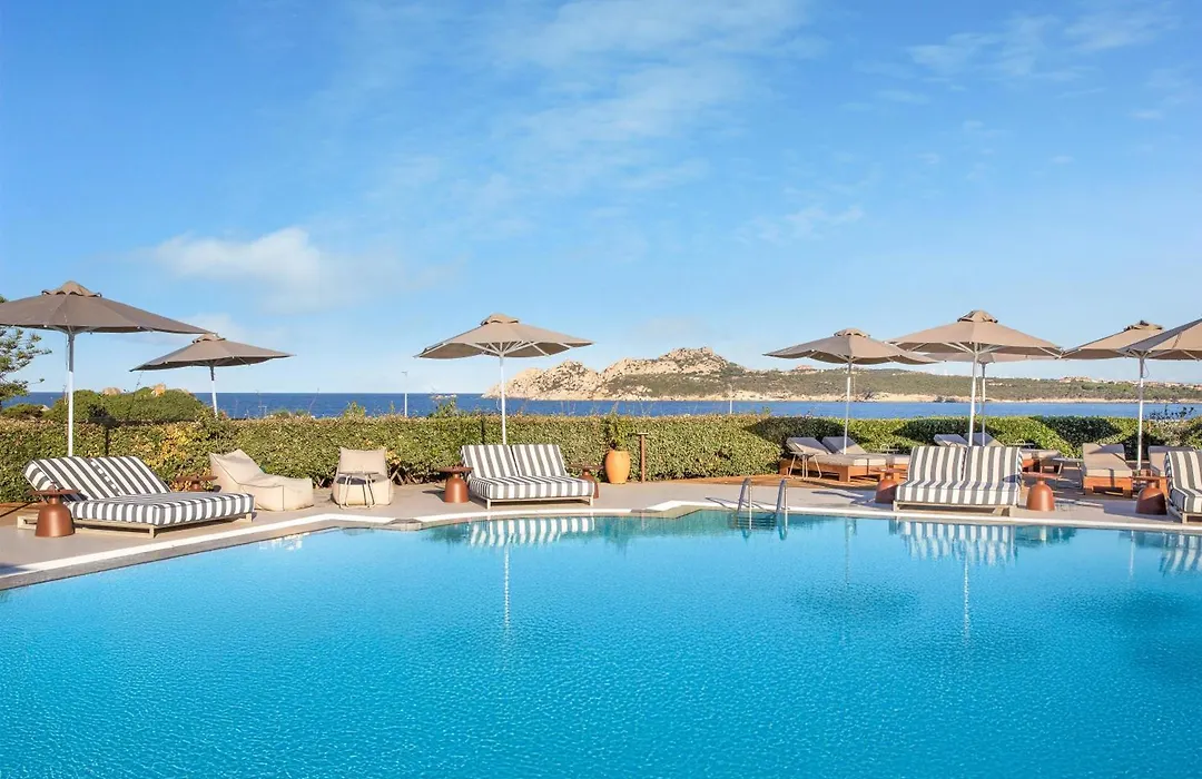 Mangia'S Santa Teresa Sardinia, Curio Collection By Hilton-1