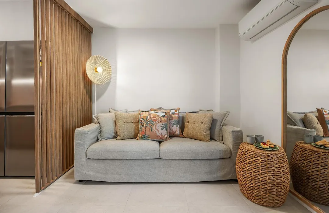 Noosa Outrigger Beach Resort-1