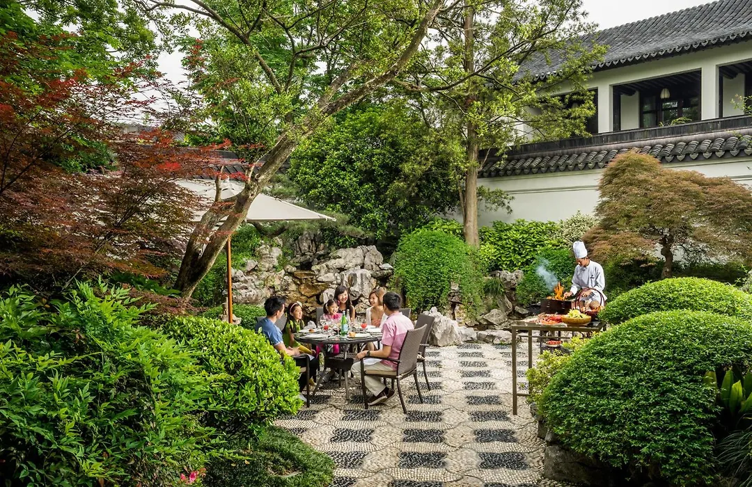 Four Seasons Hotel Hangzhou At West Lake-1
