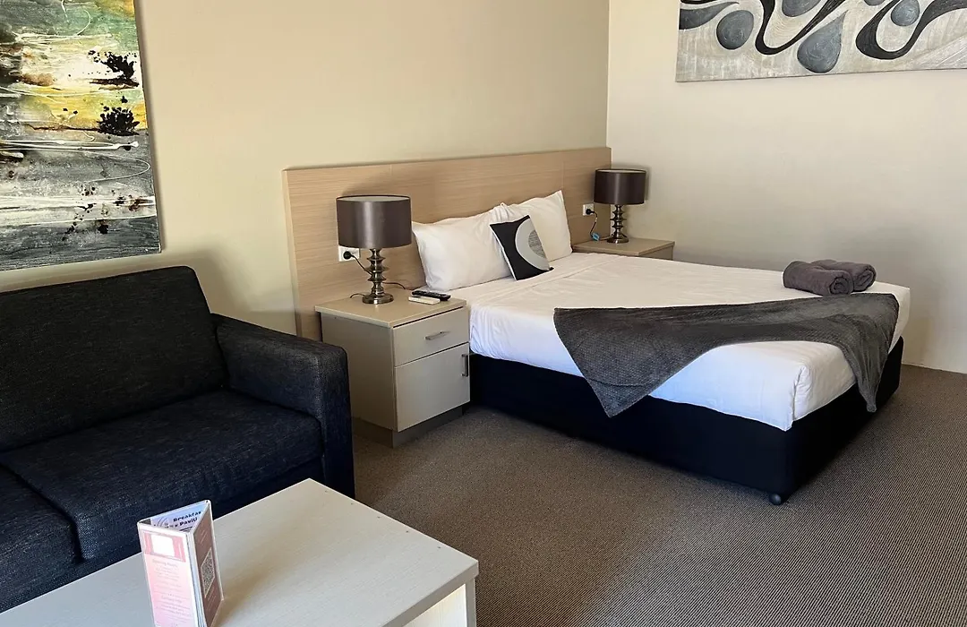 Pavilion Hotel Wagga Wagga-1