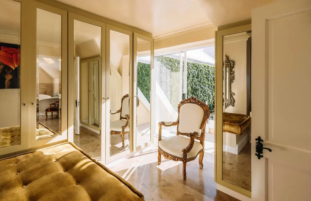 Birkenhead House-1