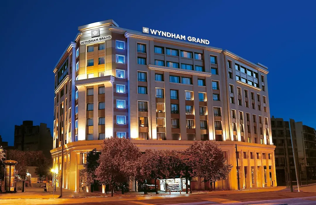 Zeus Wyndham Grand Athens-1