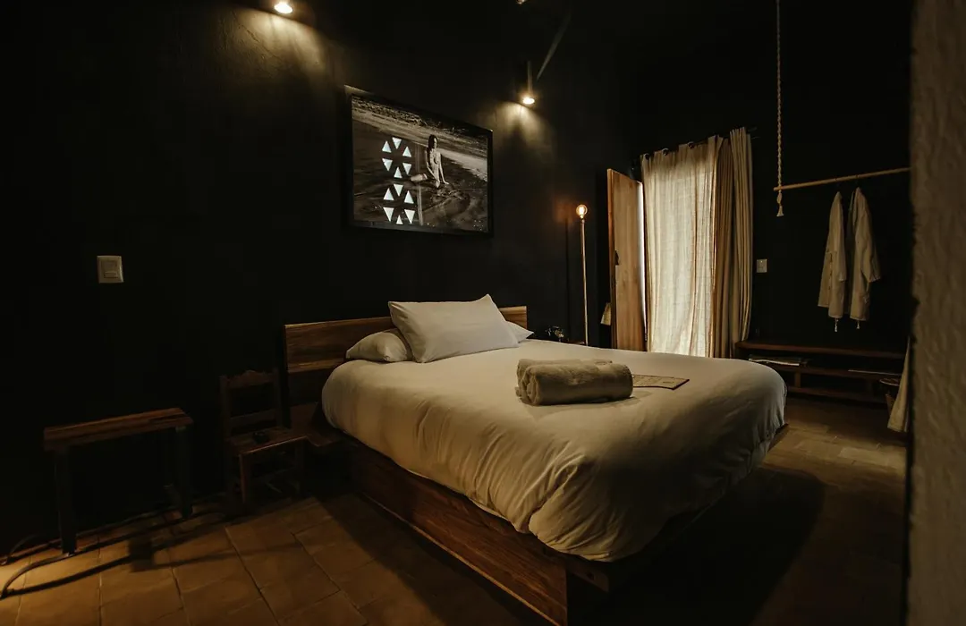 Hotel Sin Nombre-1