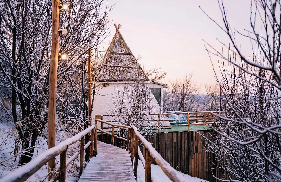 Pik Talgar Eco Village-1
