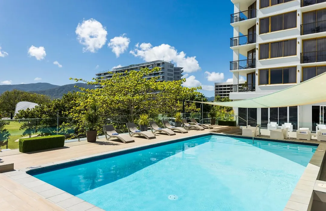Pacific Hotel Cairns-1