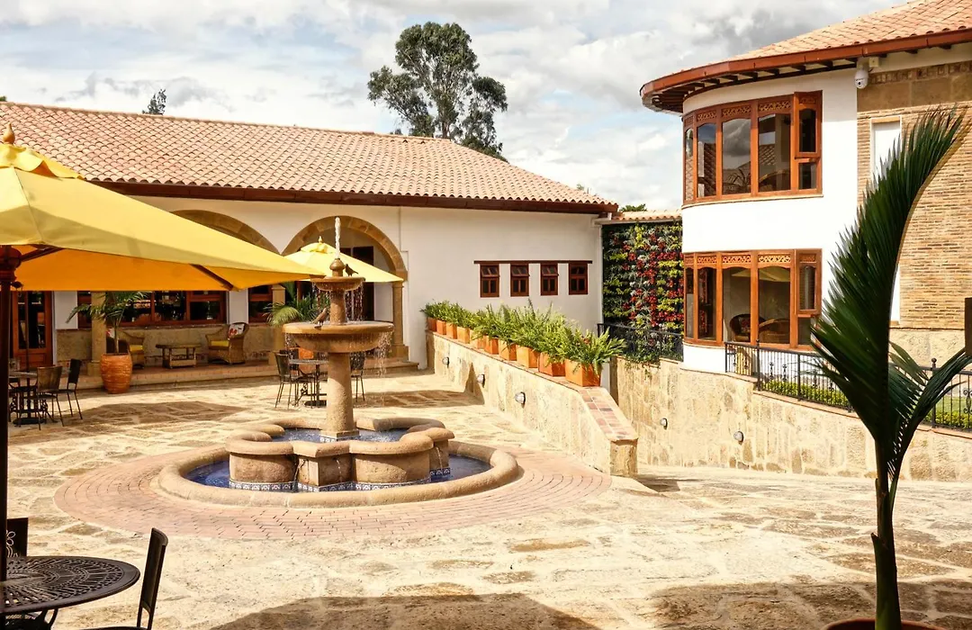 Hotel Campanario de la Villa-1