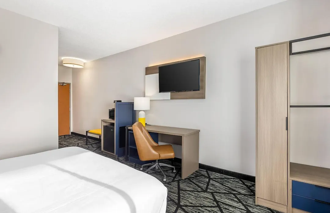 Comfort Inn Davenport East - Bettendorf-1