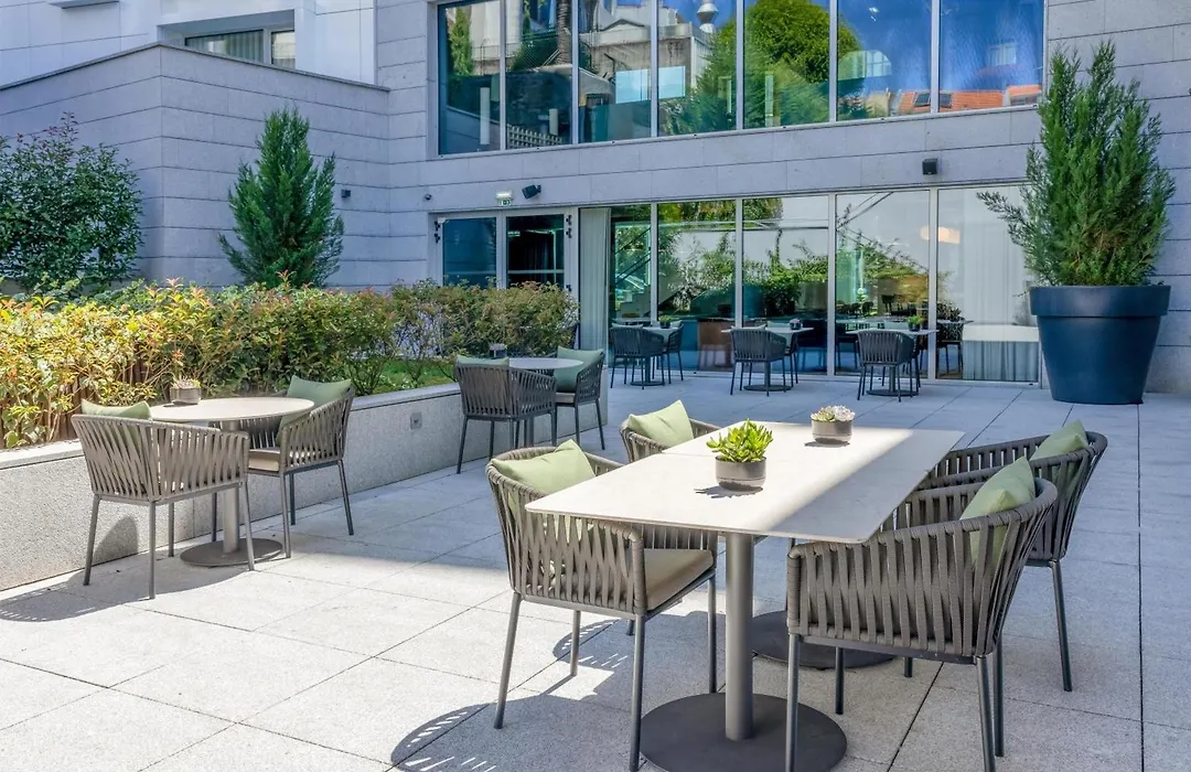 Cenica Porto Hotel, Curio Collection By Hilton-1