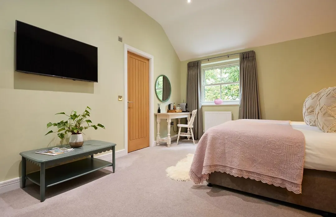 The Lime Tree Inn-1