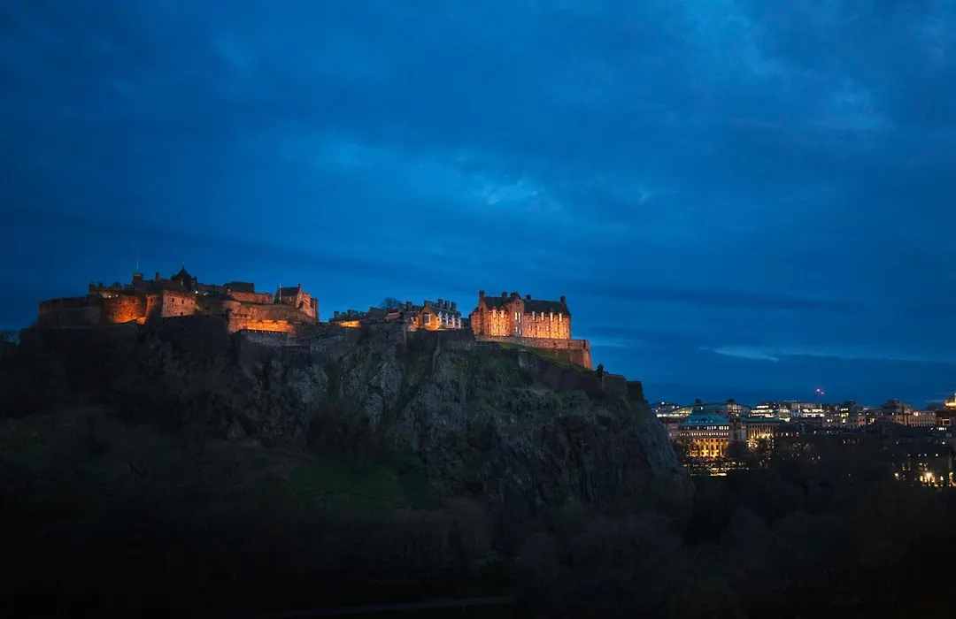 100 Princes Street-1