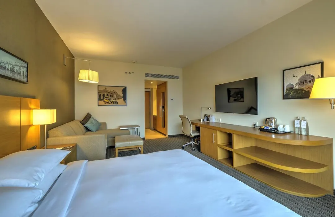 Hyatt Place Hyderabad Banjara Hills-1