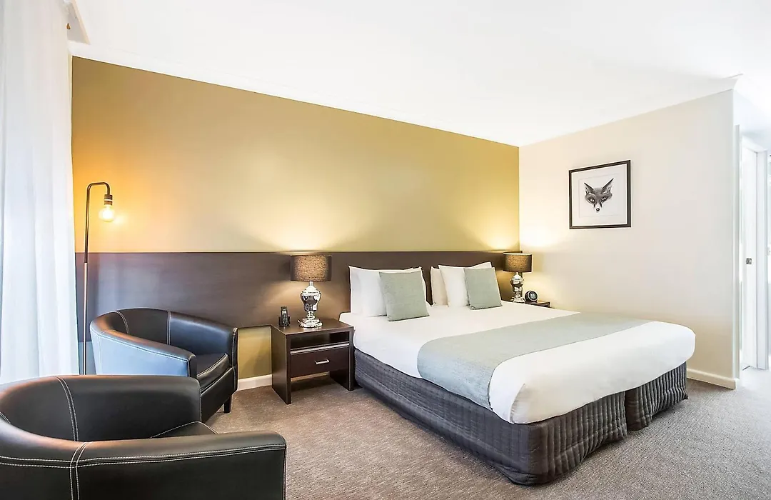 Comfort Inn Western-1