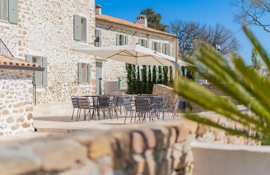 Domaine Les terres du soleil-1