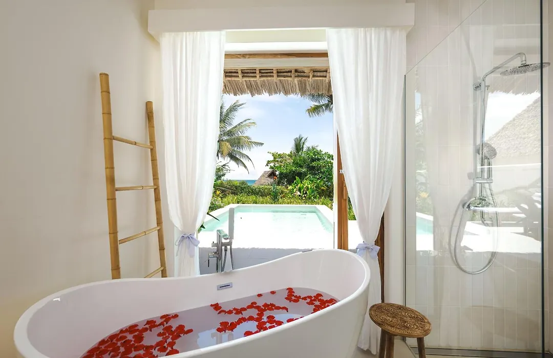 Zanzi Resort Private Paradise-1