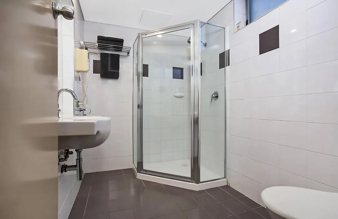 Comfort Inn On Raglan-1