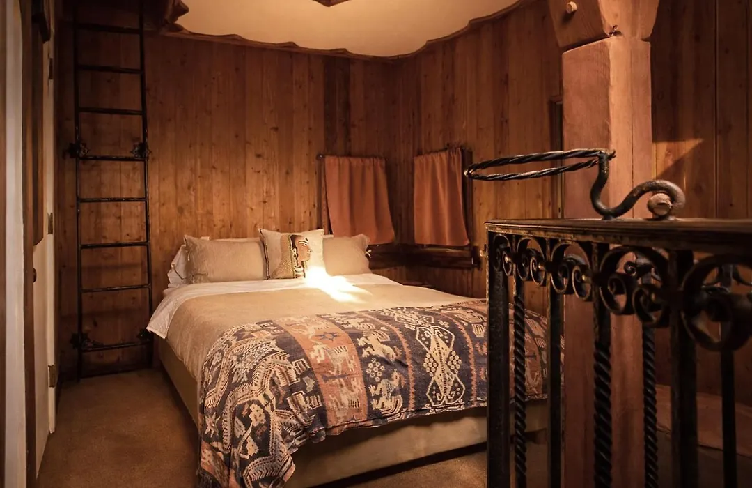 Inn Paradiso-1