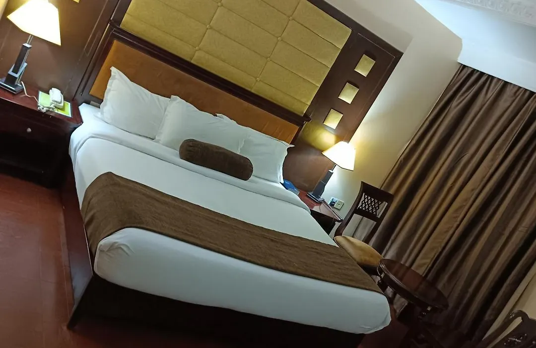 Owu Crown Hotel Ibadan-1