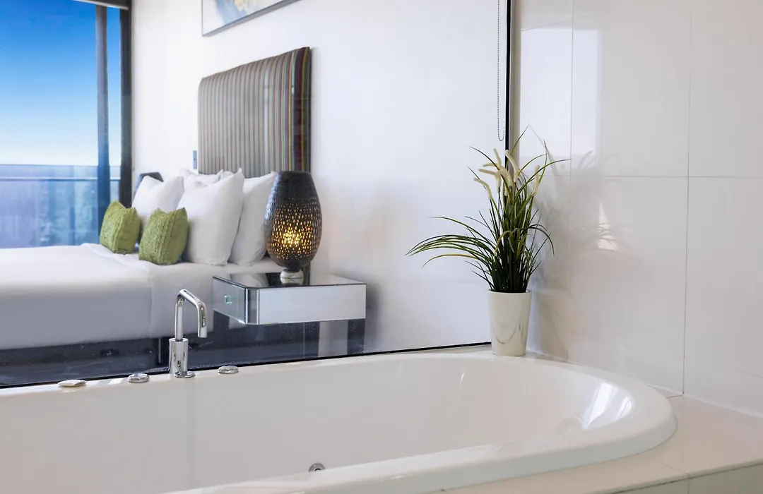 Circle On Cavill Surfers Paradise Apartments-Holiday Paradise-1