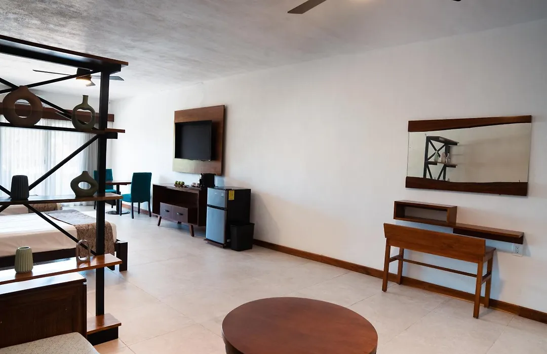 The Mint Resort Isla Mujeres-1