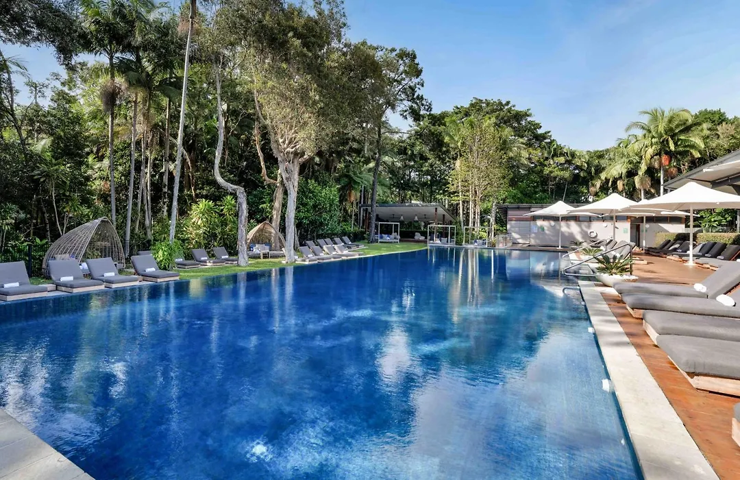 Crystalbrook Byron-1