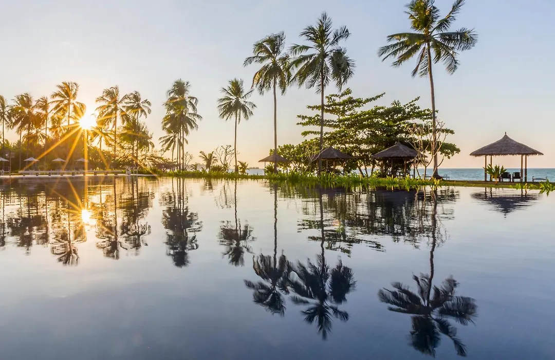 Kantary Beach Hotel Villas & Suites-1