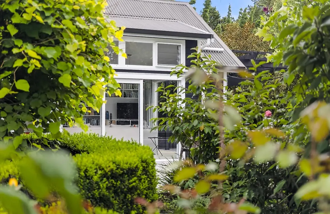 Treghan Luxury Lodge-1