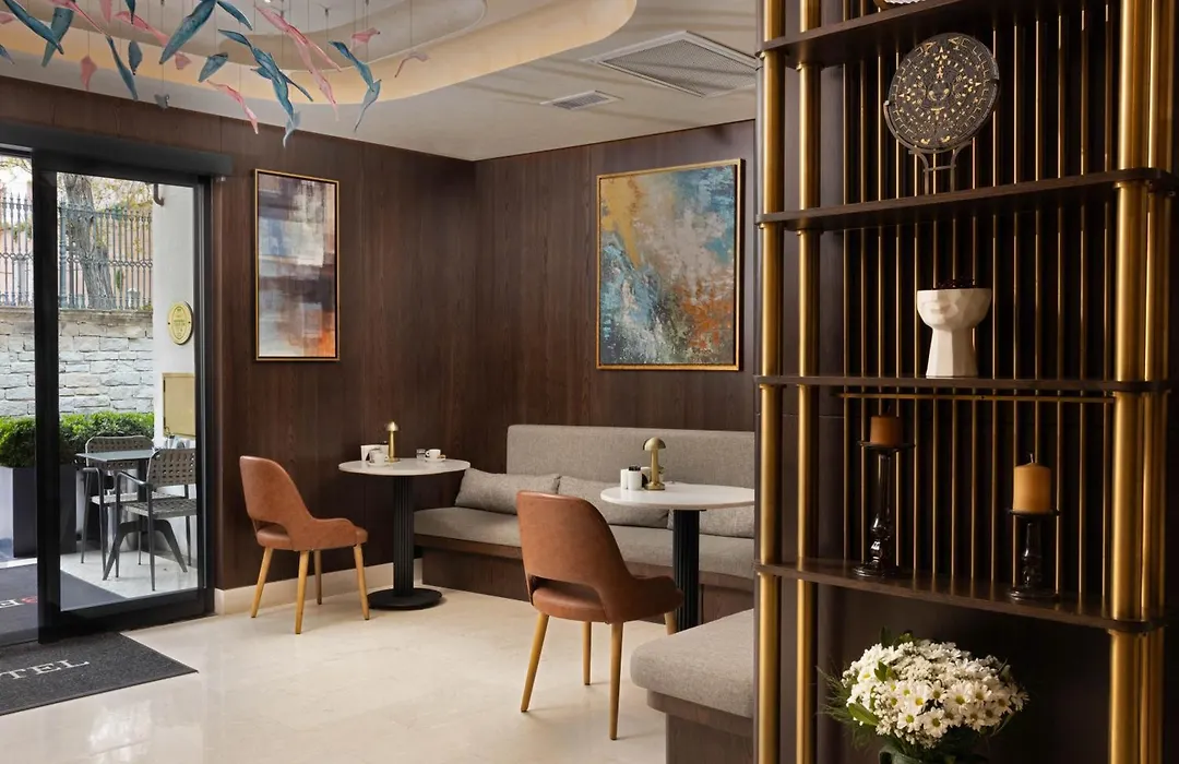 Bentley Hotel Old City-Special Class-1