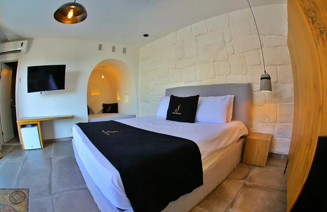 Jhotelresorts-1