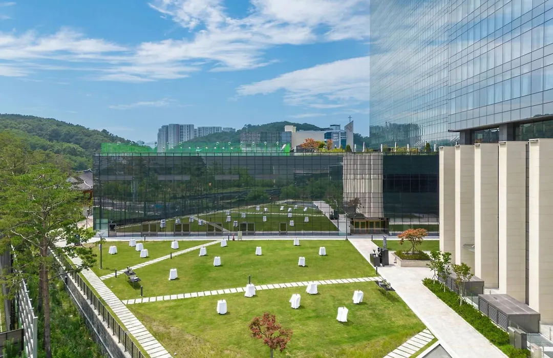 Doubletree By Hilton Seoul Pangyo-1