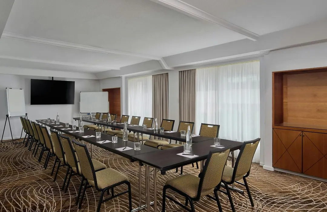 Melbourne Marriott Hotel-1