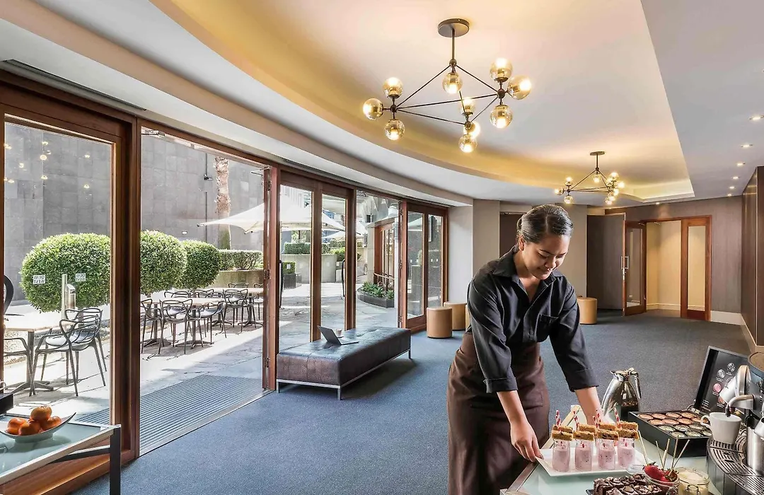 Quay West Suites Melbourne-1
