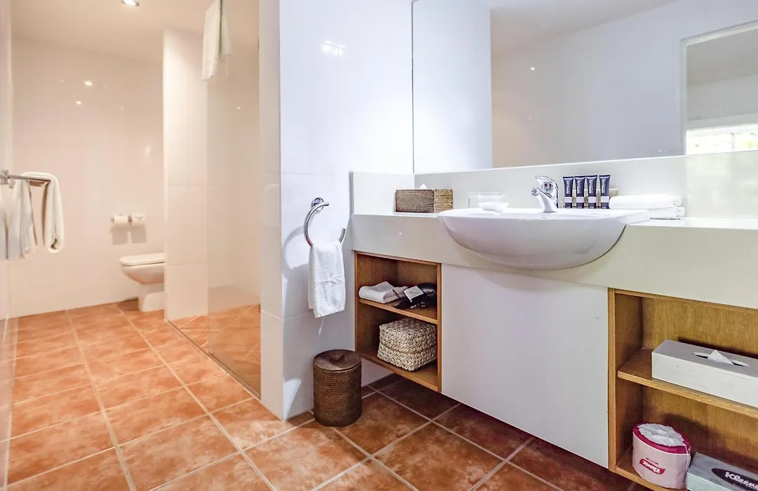 The Reef House Adults Retreat - Enjoy 28 Complimentary Inclusions-1