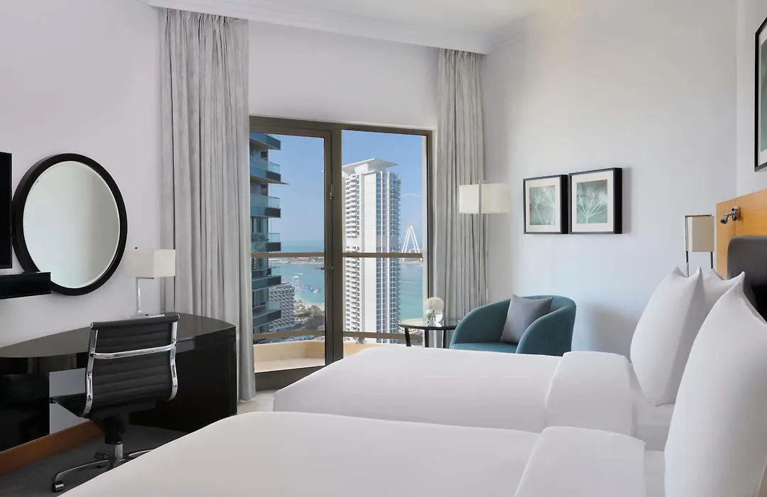 Mövenpick Hotel Jumeirah Beach-1
