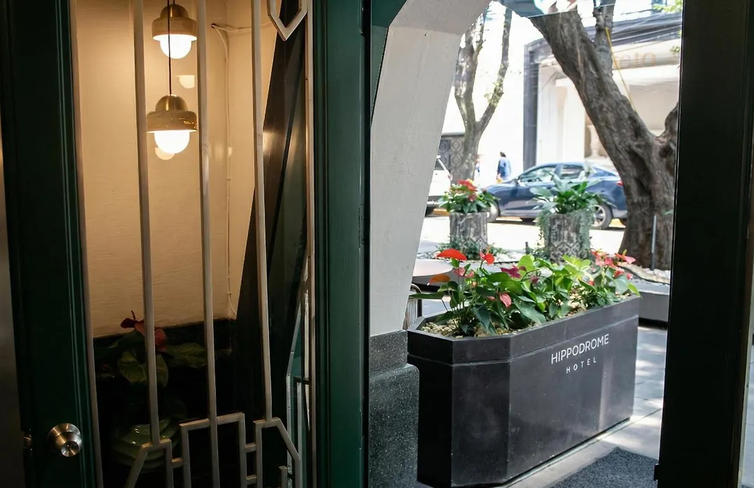 Hippodrome Hotel (Adults Only)-1